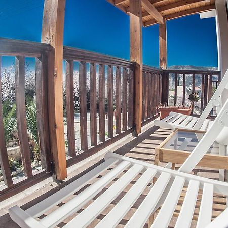 Villa Lania Royal Oak House By Trulycyprus Extérieur photo