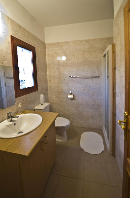 Villa Lania Royal Oak House By Trulycyprus Chambre photo